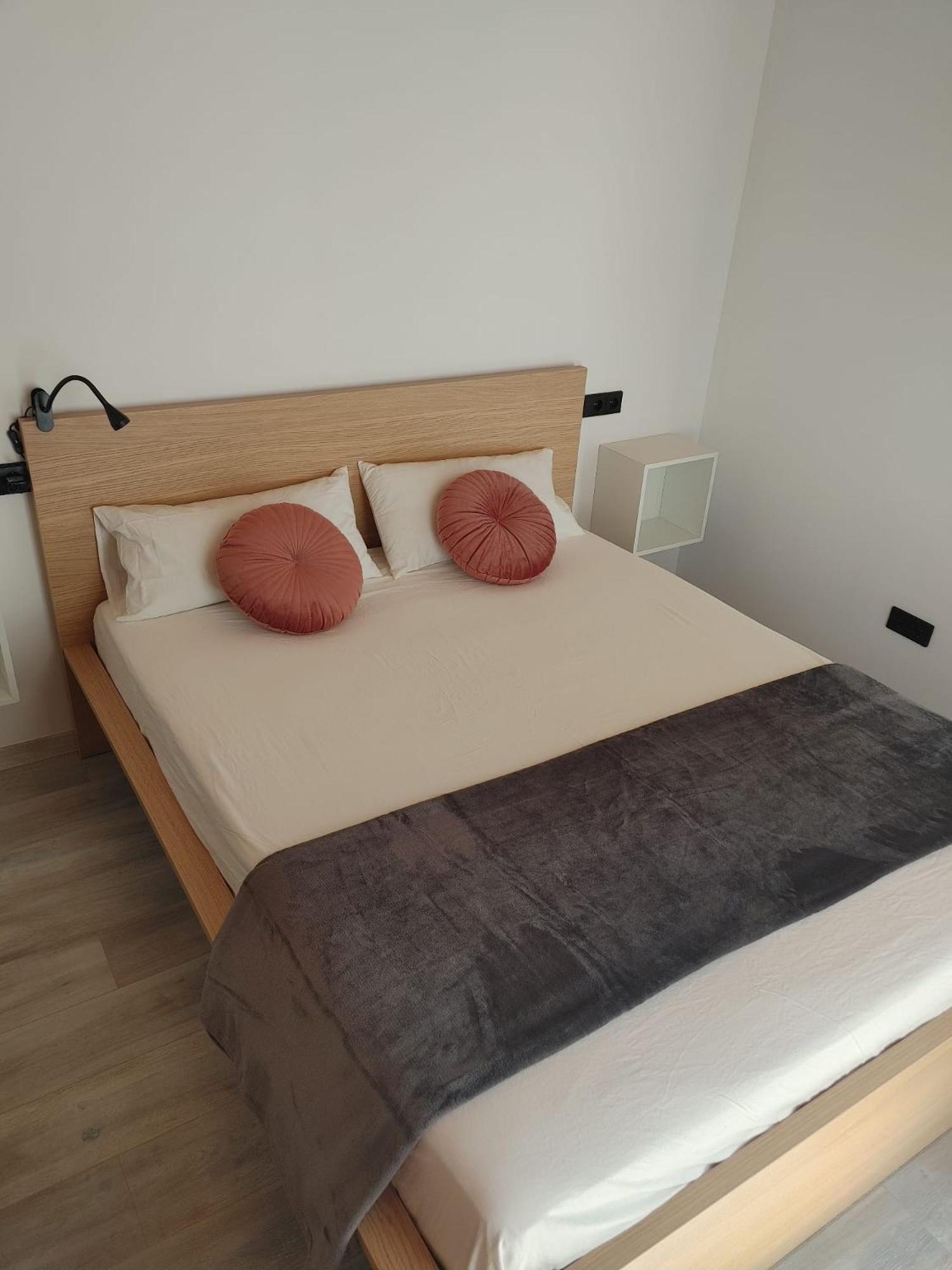 Bibrabe Home Сан-Фелиу-де-Гишольс Экстерьер фото